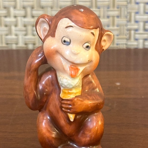 🌟HP🌟VTG 1950s Ceramic Monkeys Eating Ice Cream Cone Salt & Pepper Japan - Picture 4 of 14